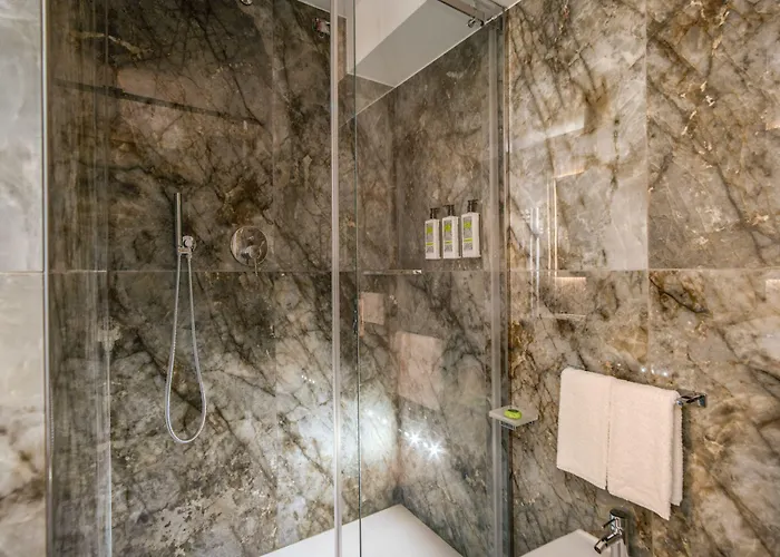 Dbh - Boutique Отель