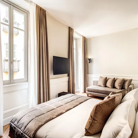 Dbh - Boutique Hotell