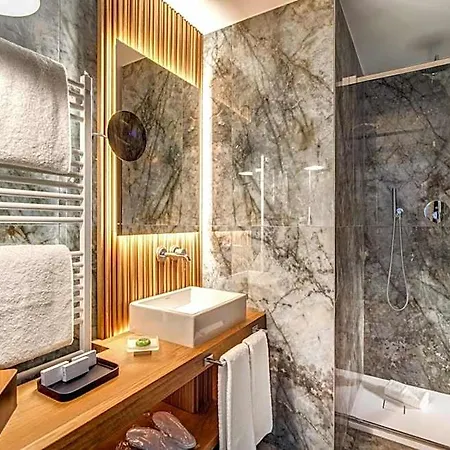 Dbh - Boutique Hotel Como