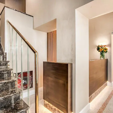 Dbh - Boutique 4* 科莫